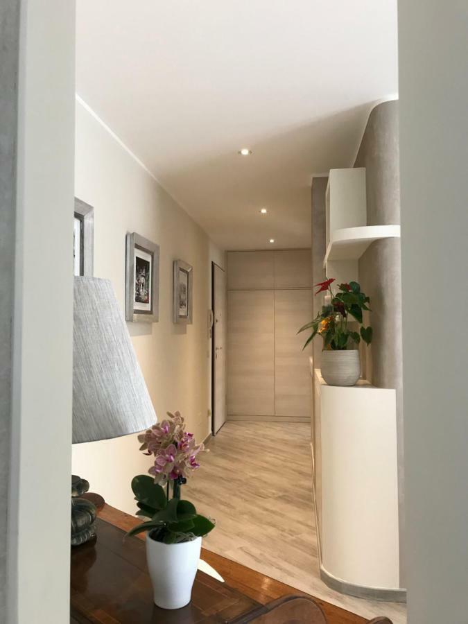 Apartamento A Casa Di Chiara Stresa Exterior foto