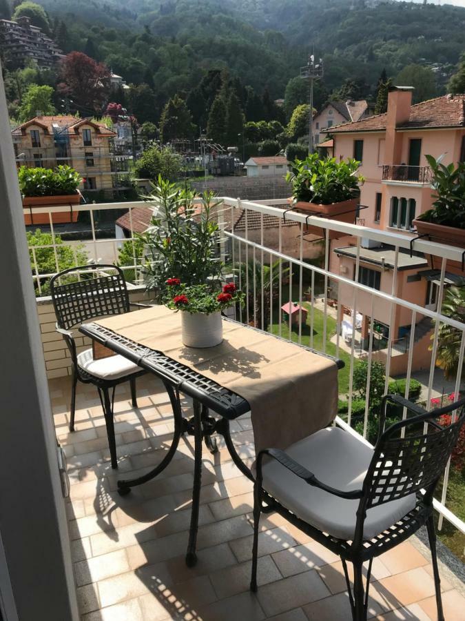 Apartamento A Casa Di Chiara Stresa Exterior foto